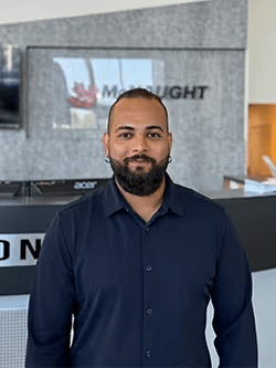 Aashish Soni Sales & Leasing Consultant